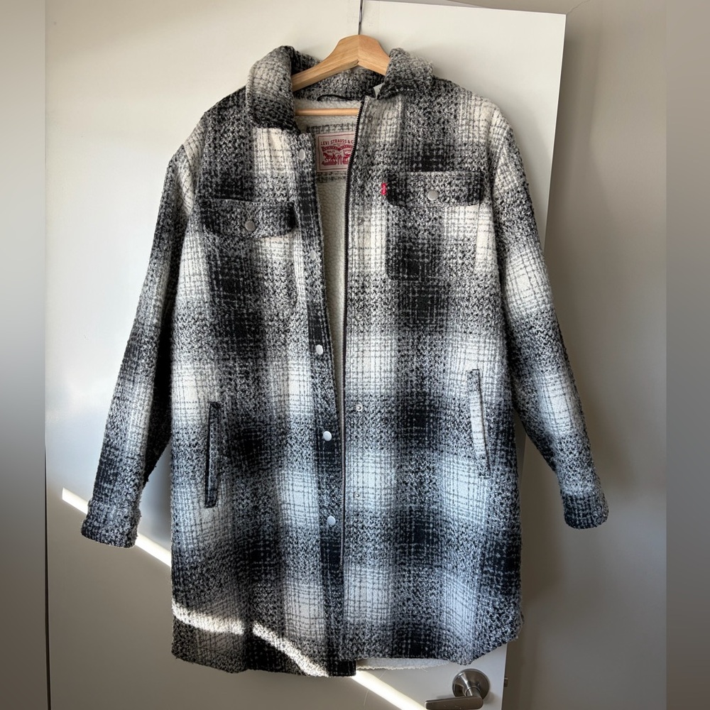 Levi's Women’s Wool Blend Sherpa Lined Long Shacket in Black & White Plaid